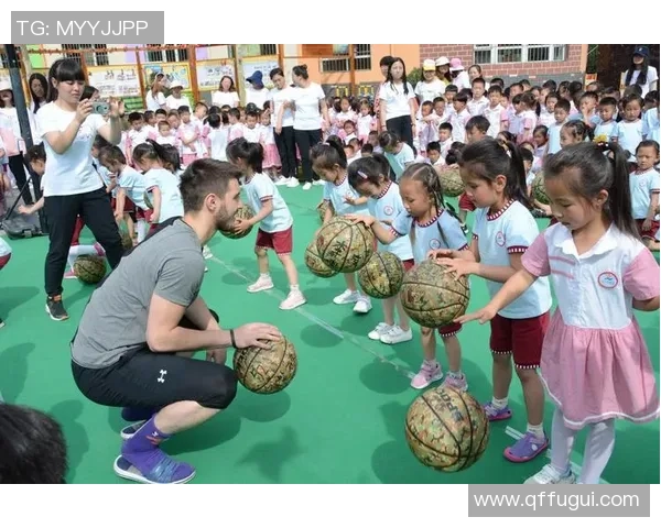 幼儿篮球一对一训练课程提升孩子运动能力与团队合作精神